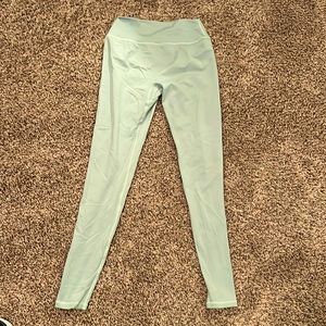 Alphalete Alphalux Wonder Legging 27”, size medium, color Ivy